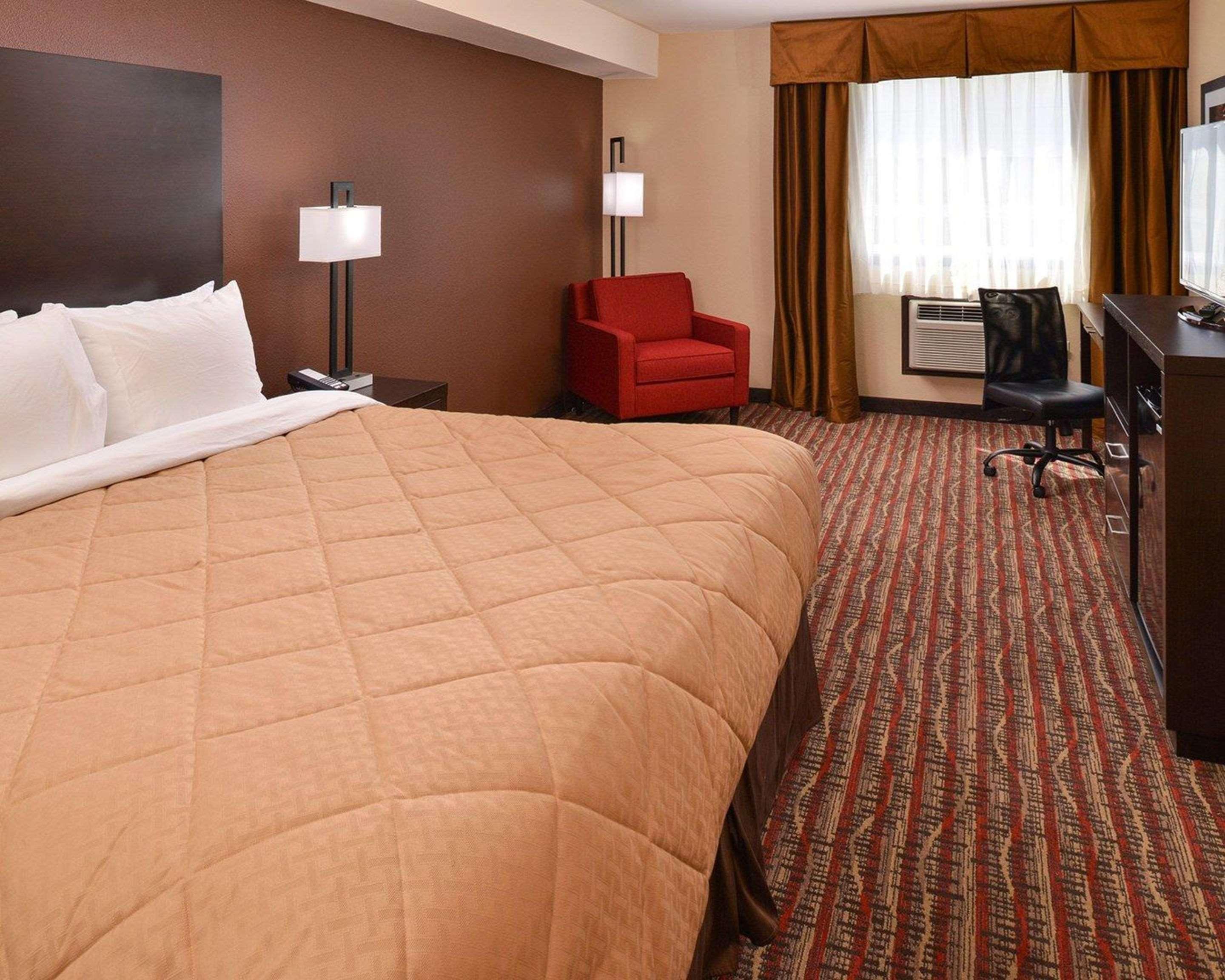 Quality Inn & Suites Tacoma - Seattle Eksteriør billede